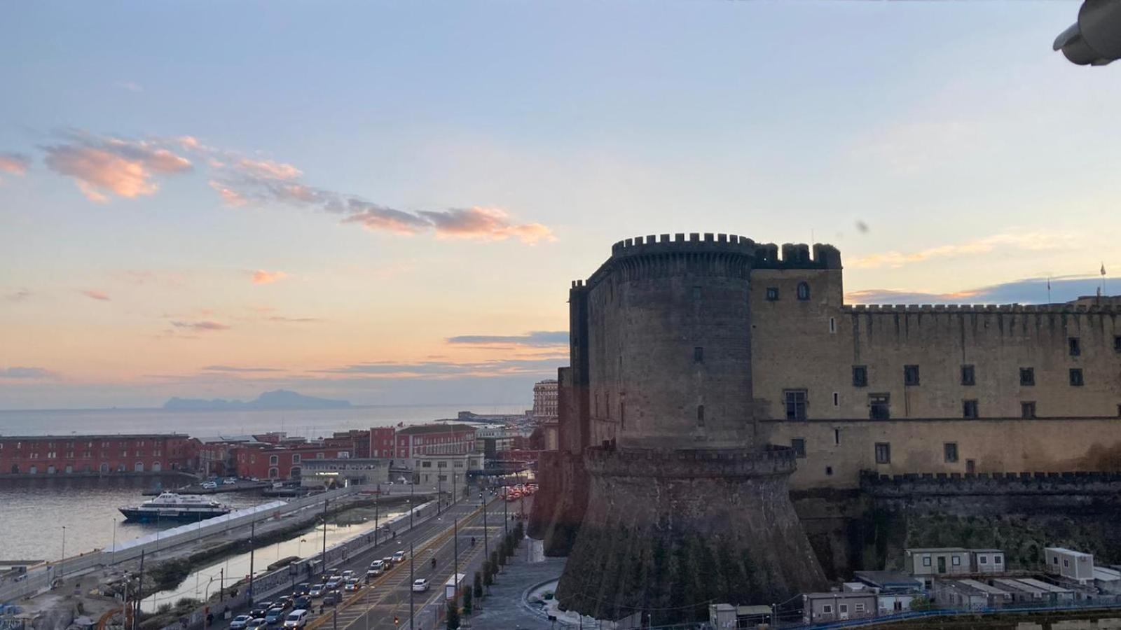 Covo Degli Angioini Bed & Breakfast Naples Exterior photo